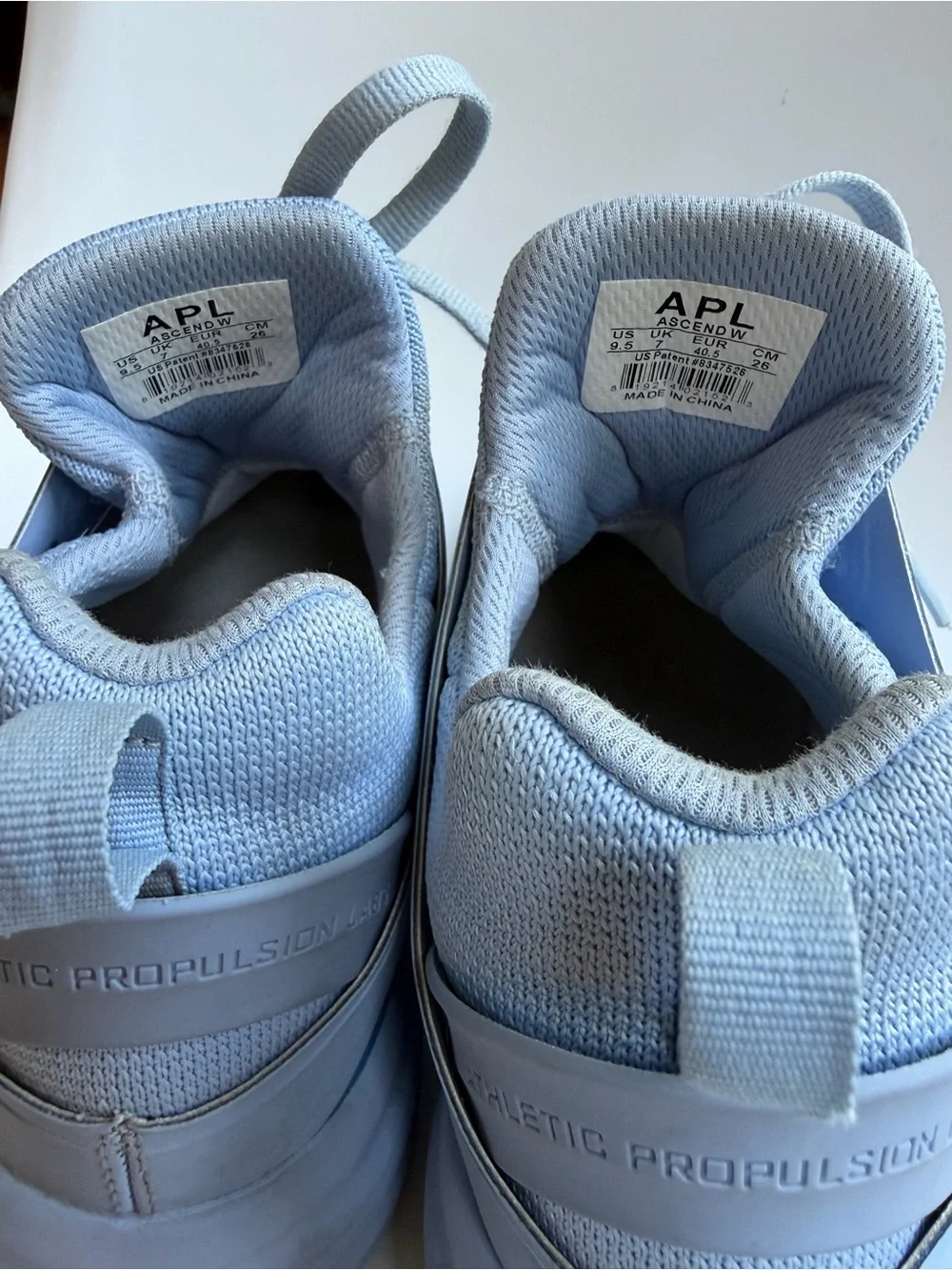 APL Ascend  Women’s 9.5  Lightweight  Tech Weave Knit Sneakers in Ice Blue